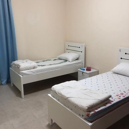 Kaya Hostel Dubai Eksteriør billede