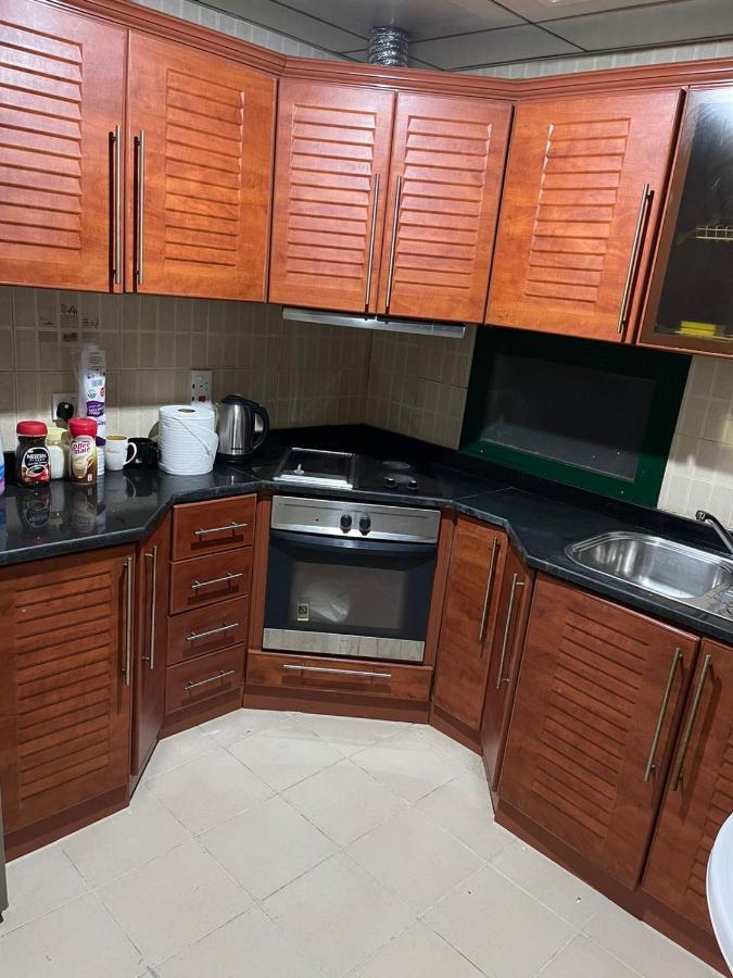 Kaya Hostel Dubai Eksteriør billede