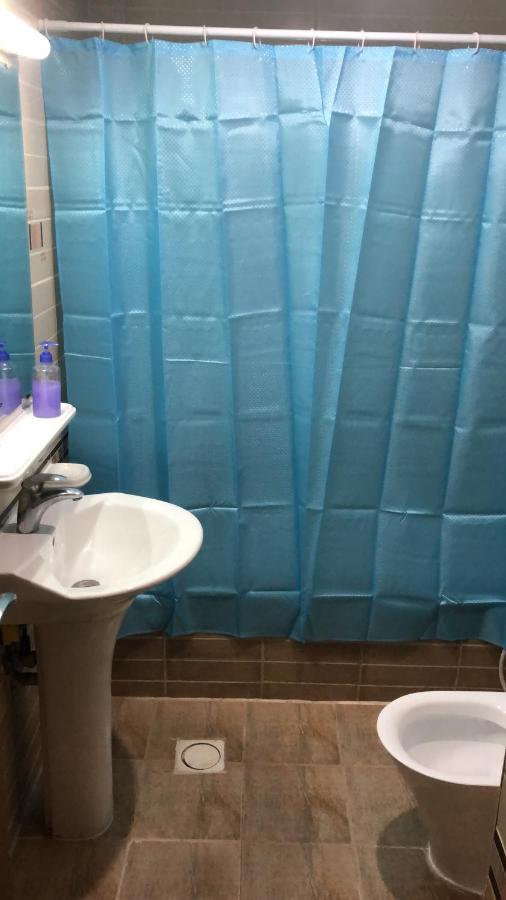 Kaya Hostel Dubai Eksteriør billede