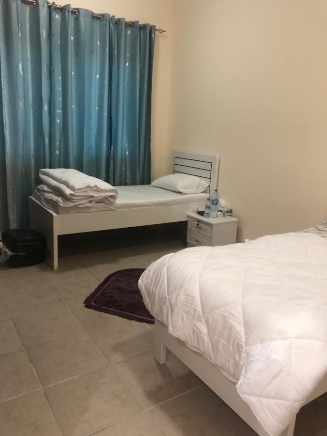 Kaya Hostel Dubai Eksteriør billede